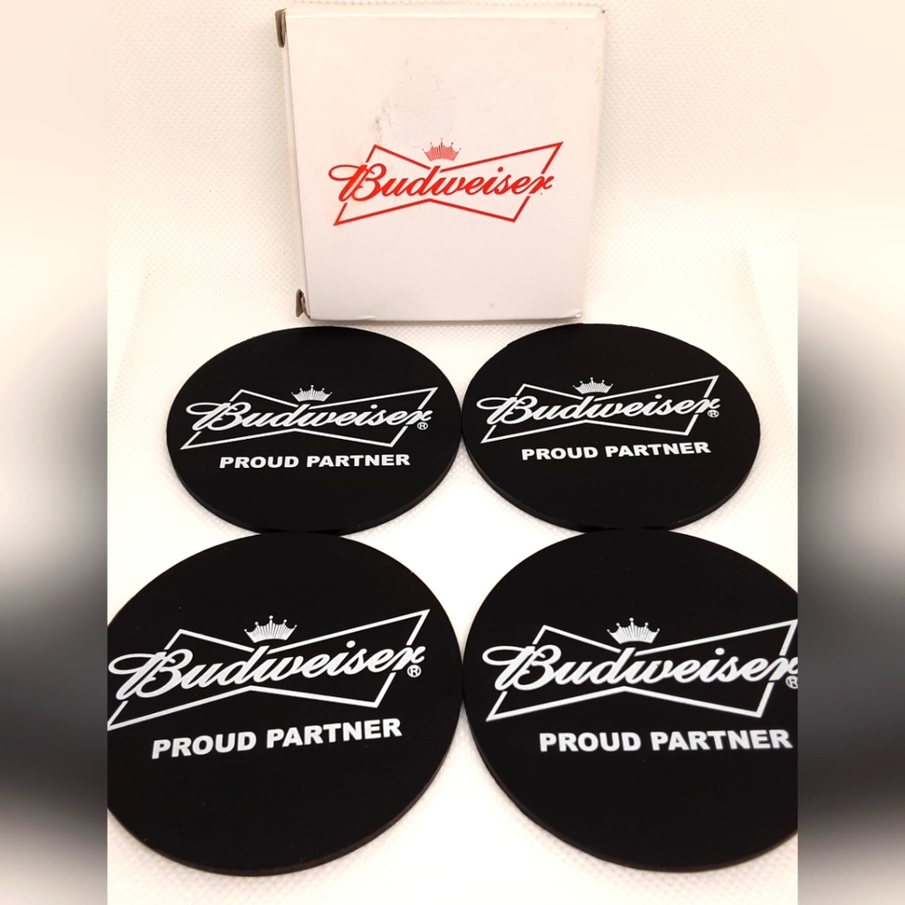 Budweiser Beer Drink Coasters Rubber Hockey Puck Style Unused Brewery Mancave